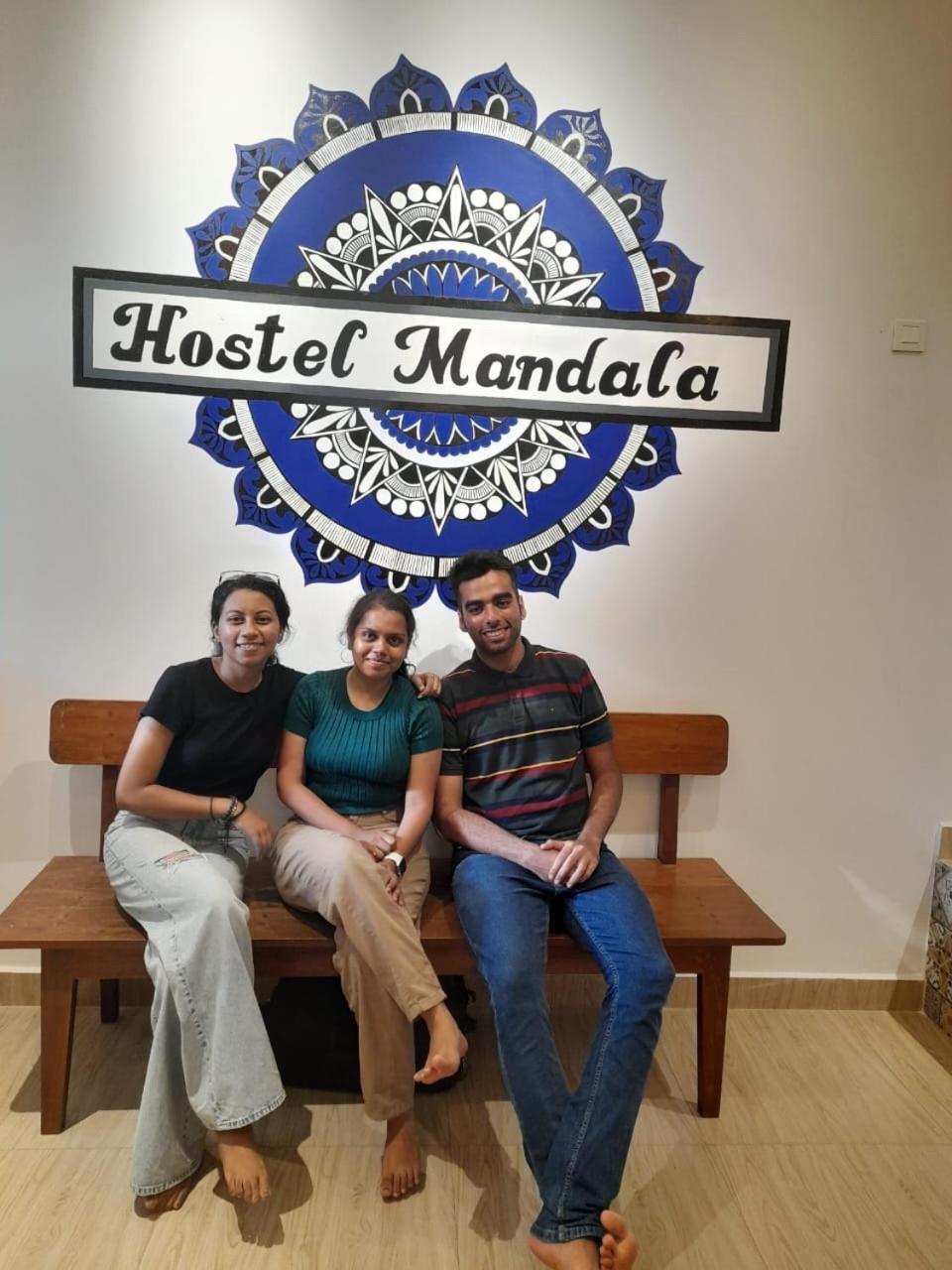 Hostel Mandala 안주나 외부 사진